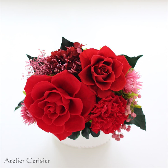 プリザーブドフラワー＜リア Mサイズ＞レッド ローズ＆カーネーション【お祝い】 還暦 4枚目の画像