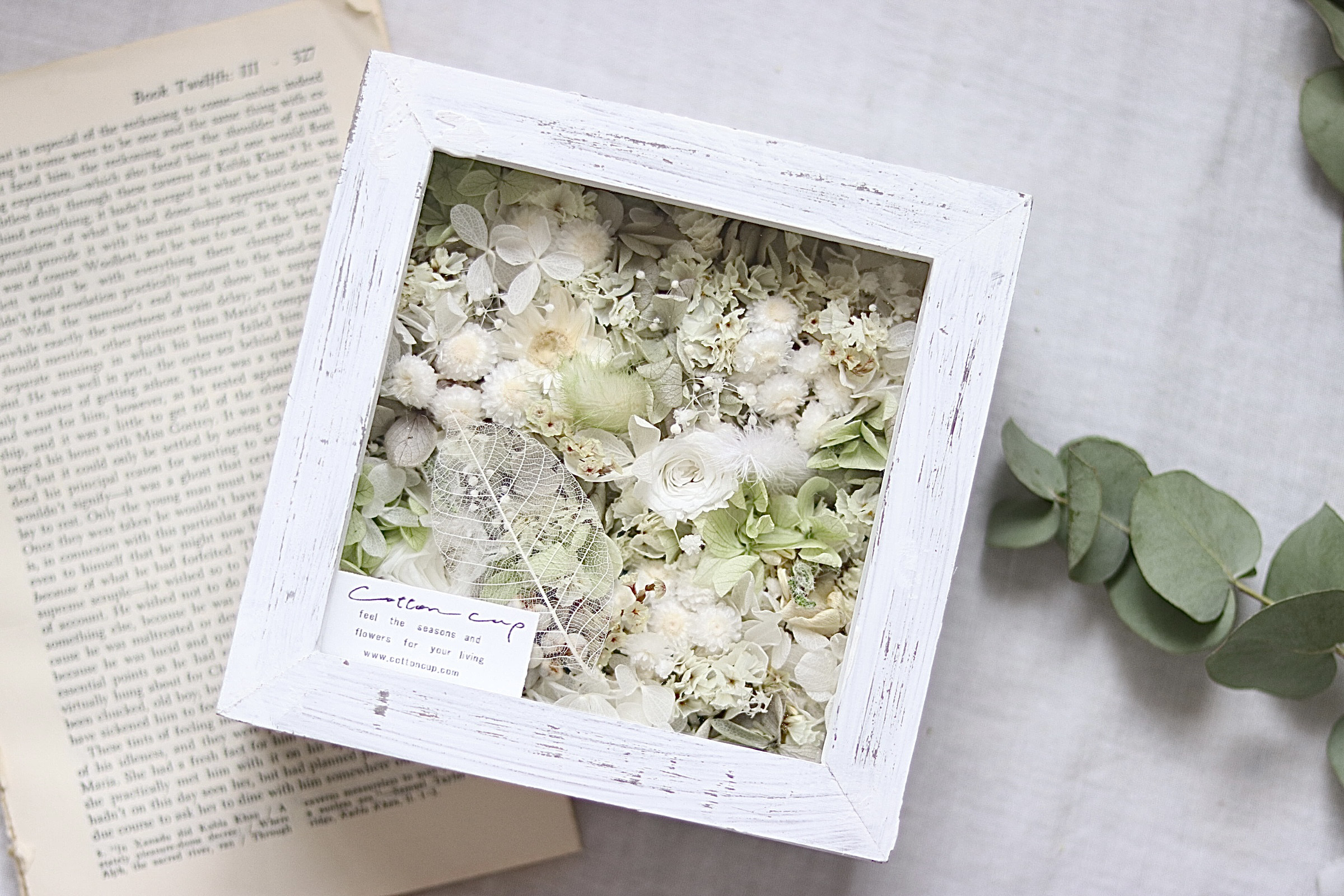 BOXフラワー　プレゼント　ウエディング　記念品