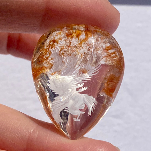 鳳凰 彫刻入り 高品質 ガーデンクォーツ 天然石 天然色 天然石 HaRuKy