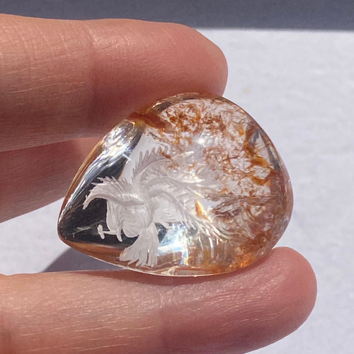 鳳凰 彫刻入り 高品質 ガーデンクォーツ 天然石 天然色 天然石 HaRuKy