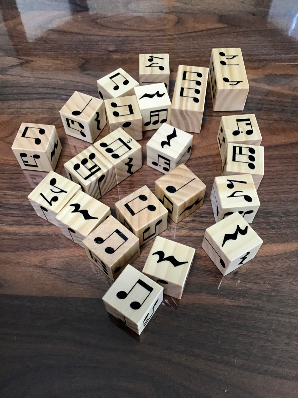 ♪おんぷさいころ・1　　　　音楽・ピアノレッスン♫