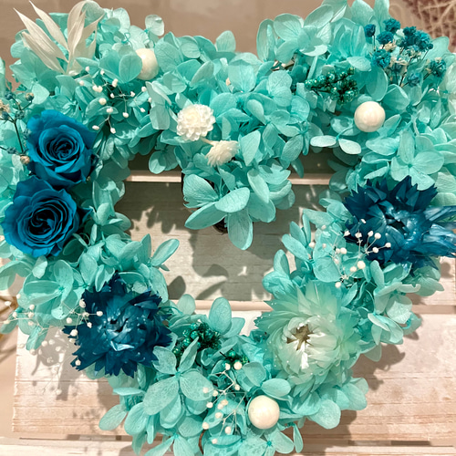 Jun♡爽やかな風薫るブルーのリース 送料無料]爽やかターコイズブルーのハートのリース プレゼント 誕生日