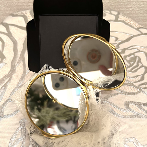 «673»◤完売◢コンパクトミラー*ゴールドカラー*インド刺繍リボン*京都和紙 673»コンパクトミラー*ゴールドカラー*インド刺繍リボン*京都和紙