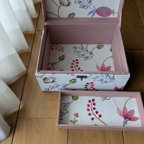 インテリアボックス カルトナージュ ♥️ 中2段お道具箱 *リエット