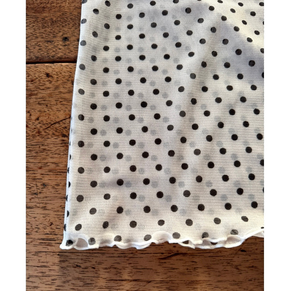 RATA❤️2色有❤️M＆L❤️型崩れしにくい高収縮のメローシアートップス❤️ブラック＆ホワイトドット 14枚目の画像