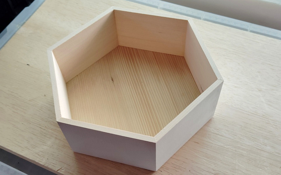 角皿　六枚　木箱入り