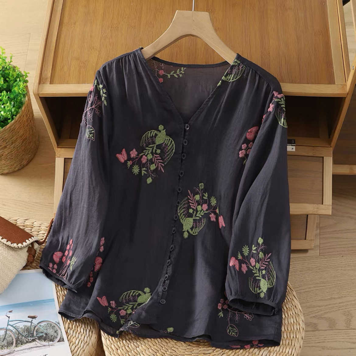 ゆったりトップス、ネイビーシャツ、綿麻、無地、夏、大人、春色、刺繍