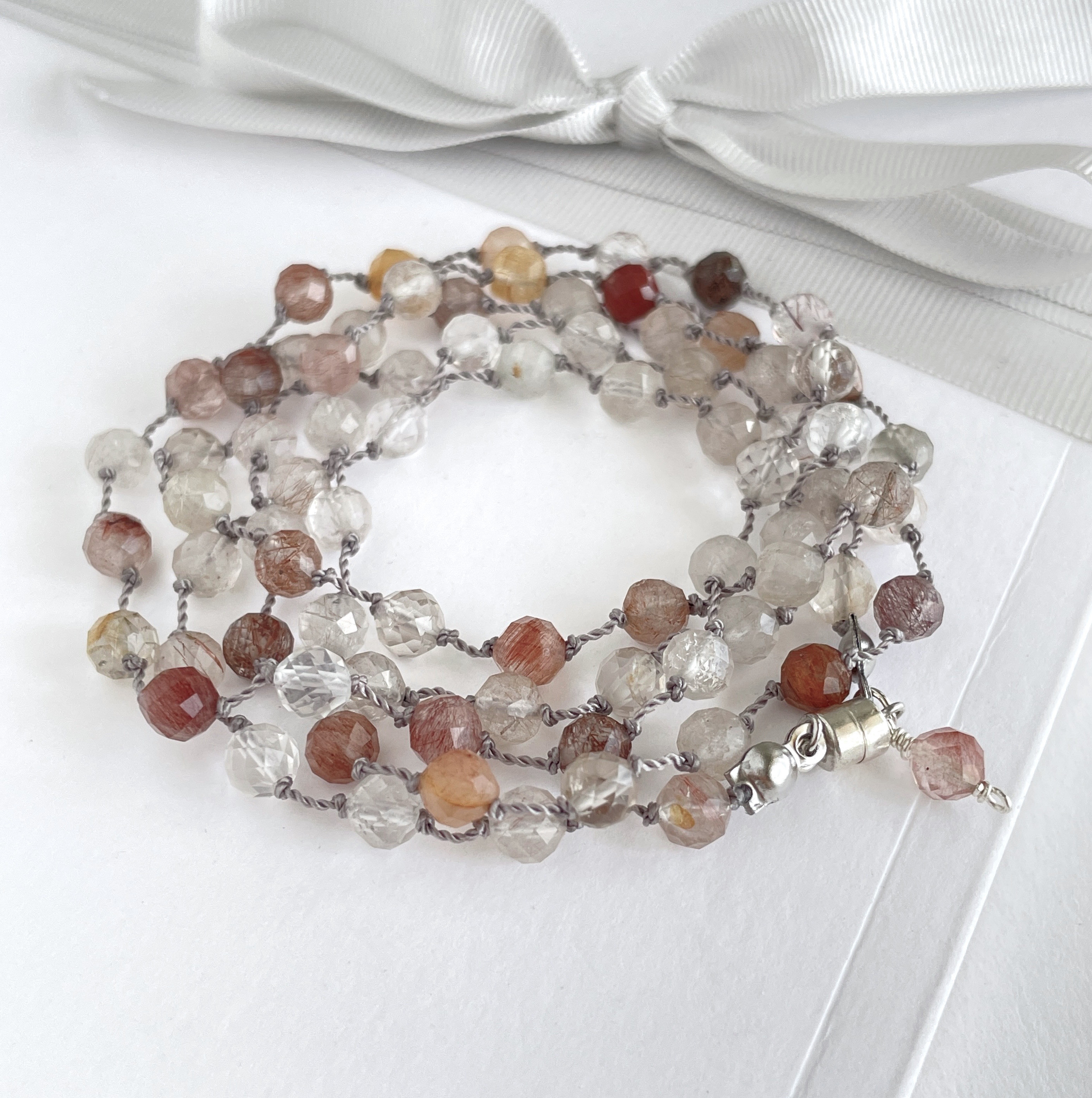 コッパールチルクォーツ ミックスカラーのロングネックレス （グラスコードに変更可）