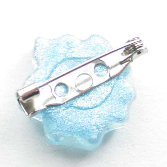 願いを込めた花の名前は、クォーツと一緒で儚くも凛としていました♪<ぼぼ屋のブローチ>SB1138 4枚目の画像