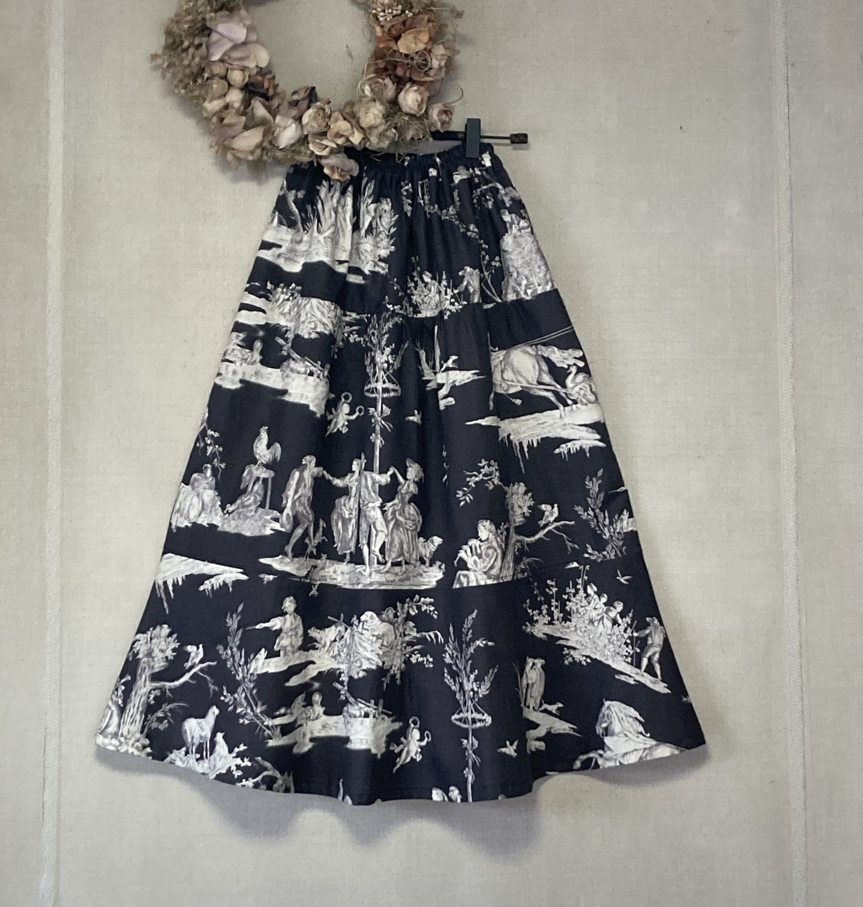 フレンチジェネラル　Rural Jardin Toileのシック＆エレガントなスカート　moda 生地　French G