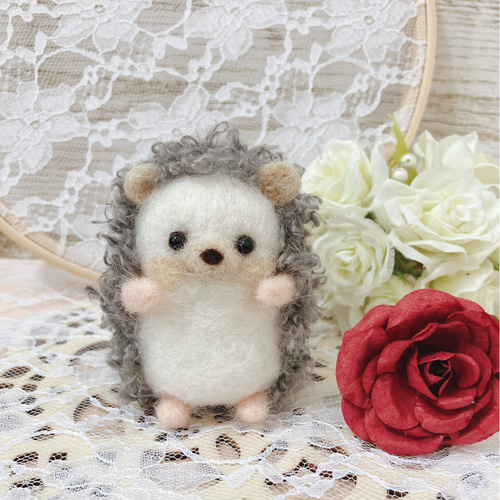 ハリネズミ　女の子　男の子　羊毛フェルト 羊毛フェルト ハリネズミちゃん。 羊毛フェルト hiromisaku 通販