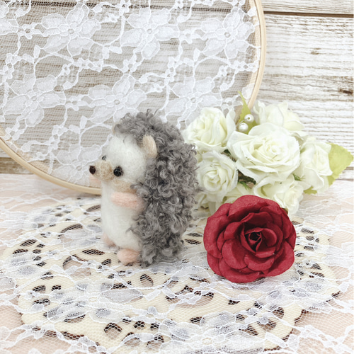 レフア♪犬 柴犬ちゃん ハリネズミちゃん 羊毛フェルト ハンドメイド レフア様専用犬 柴犬ちゃん ハリネズミちゃん 羊毛フェルト
