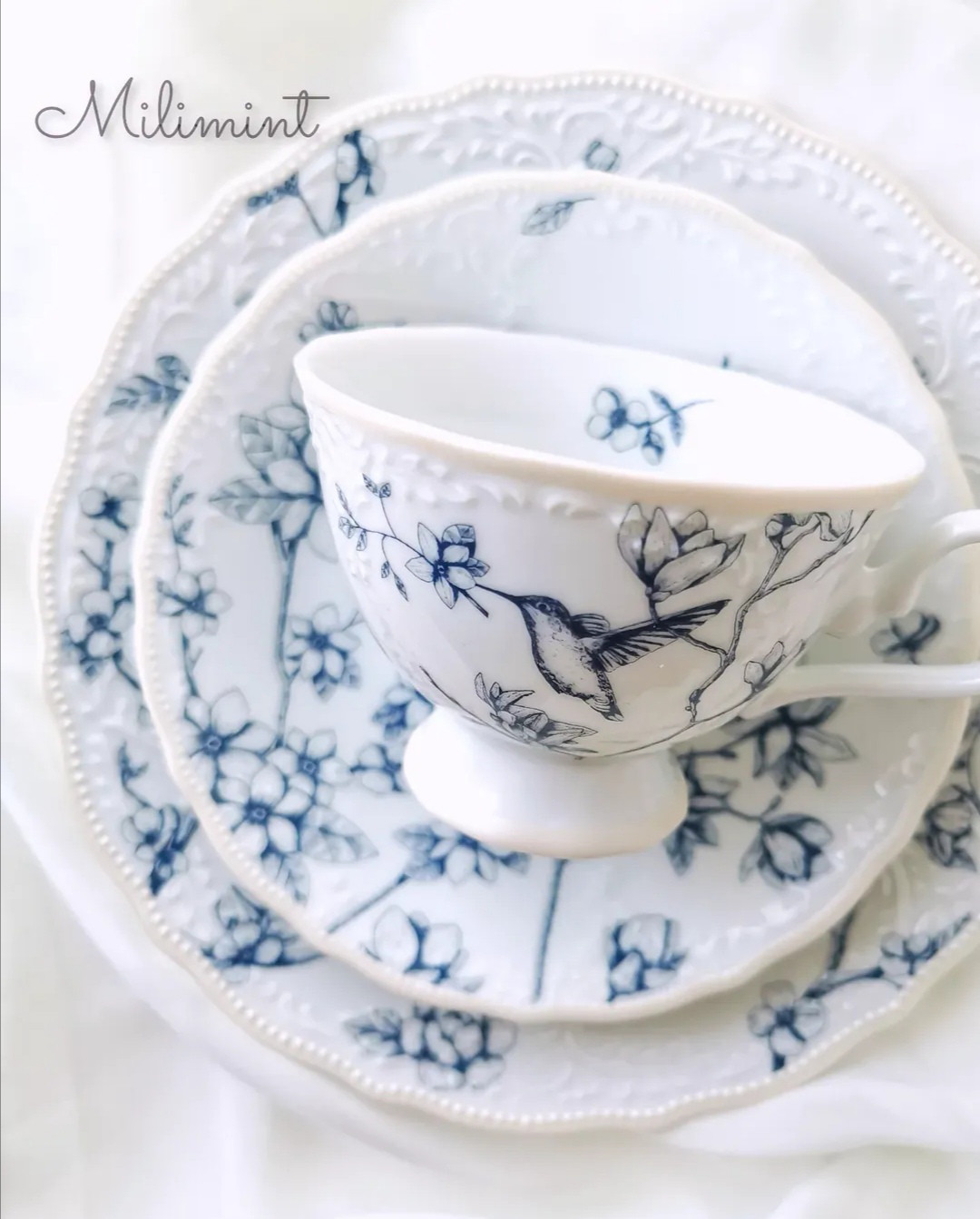 静かな深い森ティーセット(カップ＆ソーサー1点、プレート1点)　紅茶　珈琲