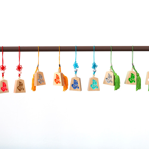 縁起物】根付 左馬NEO その他携帯アクセサリー 佐藤工芸 通販 19251334