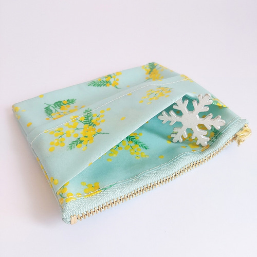 ティッシュポーチ☆ラミネート☆ポーチ☆ポケットティッシュ☆花柄