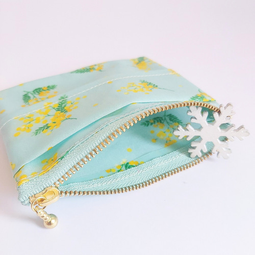 ティッシュポーチ☆ラミネート☆ポーチ☆ポケットティッシュ☆花柄