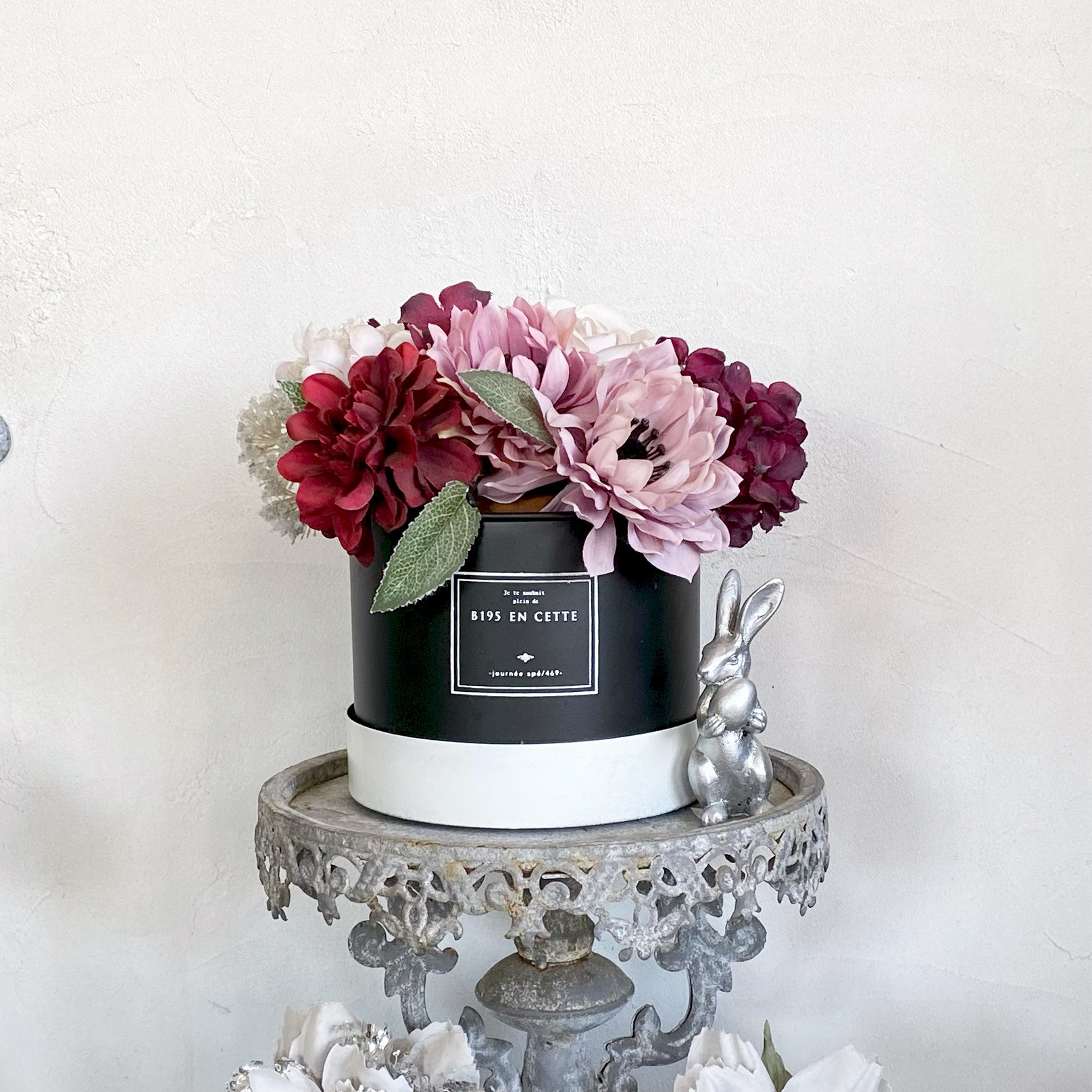 贈り物にも　ボックス付き　カーネーション　母の日　アーティシャルフラワー　アレンジメント　アネモネ