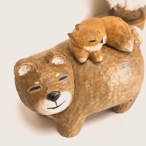 森の友達 クマとキツネ 彫刻 ボウケンノトビラ 通販 19252262｜Creema