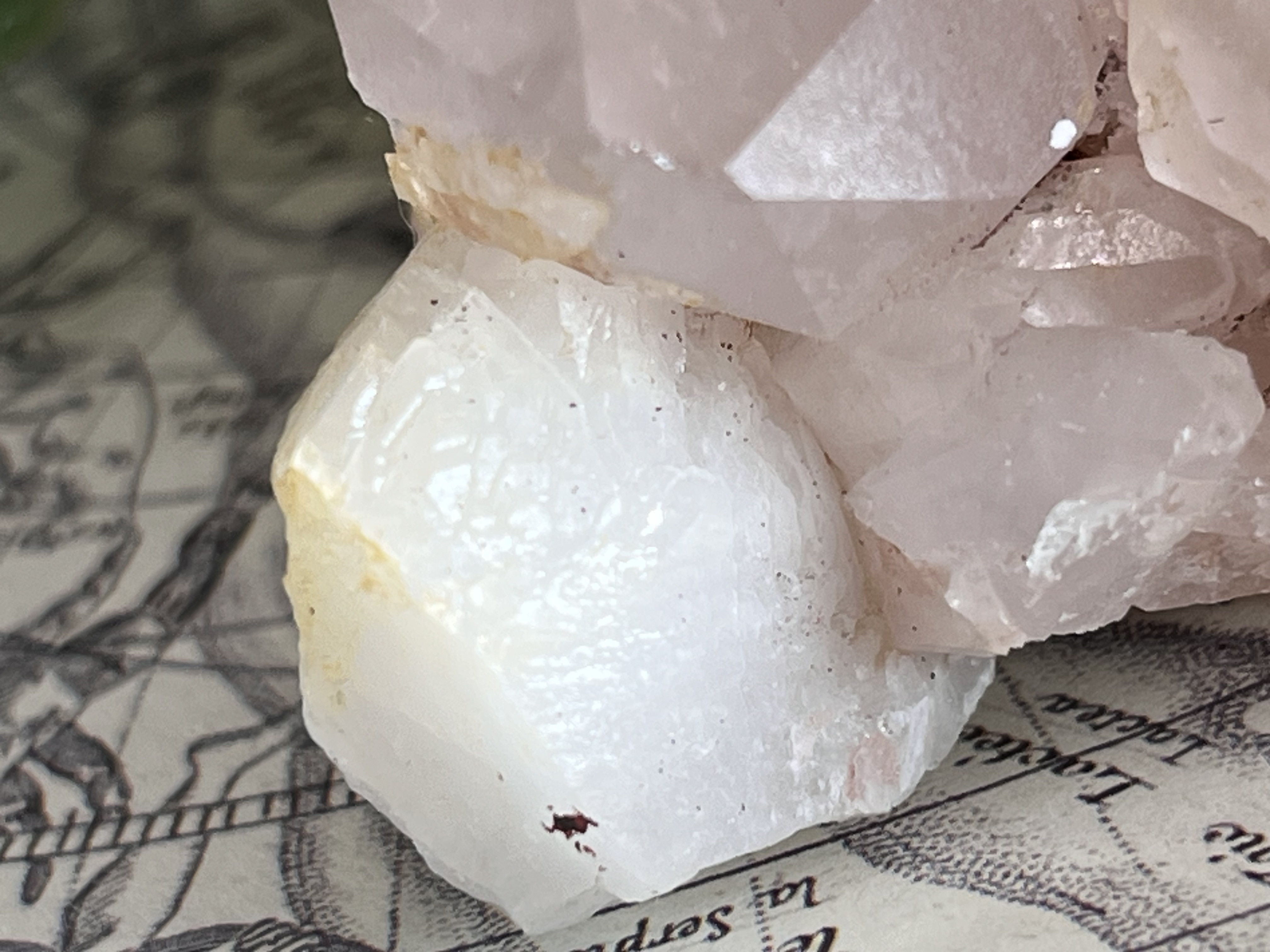 カテドラル　イシス　ヒマラヤ　マニカラン産　ピンク水晶  原石　クラスター