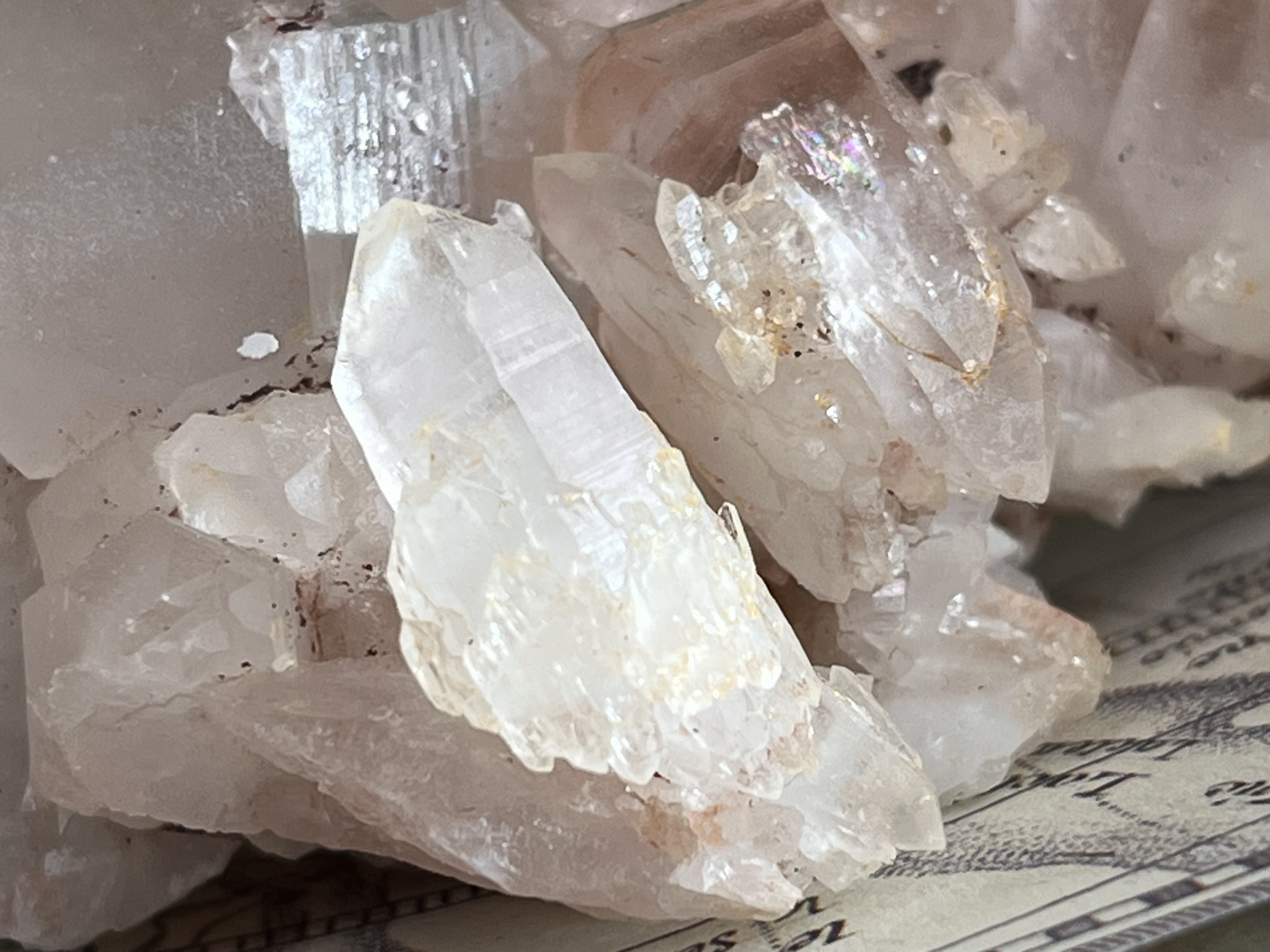 カテドラル　イシス　ヒマラヤ　マニカラン産　ピンク水晶  原石　クラスター