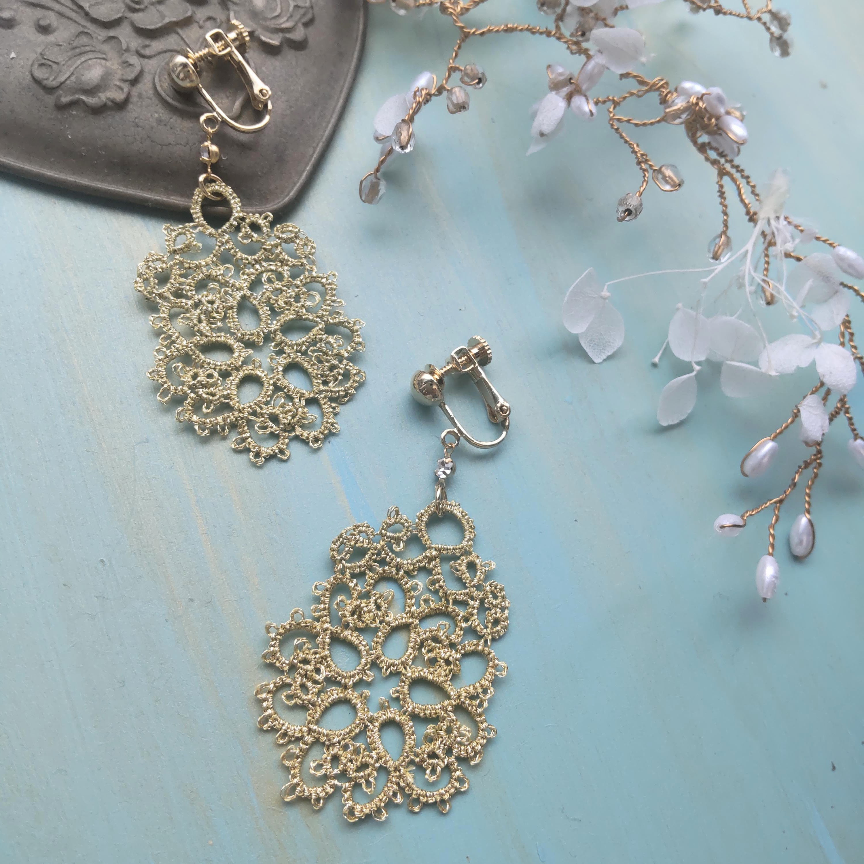 【送料無料】イエローゴールド　chandelier　ピアス　イヤリング