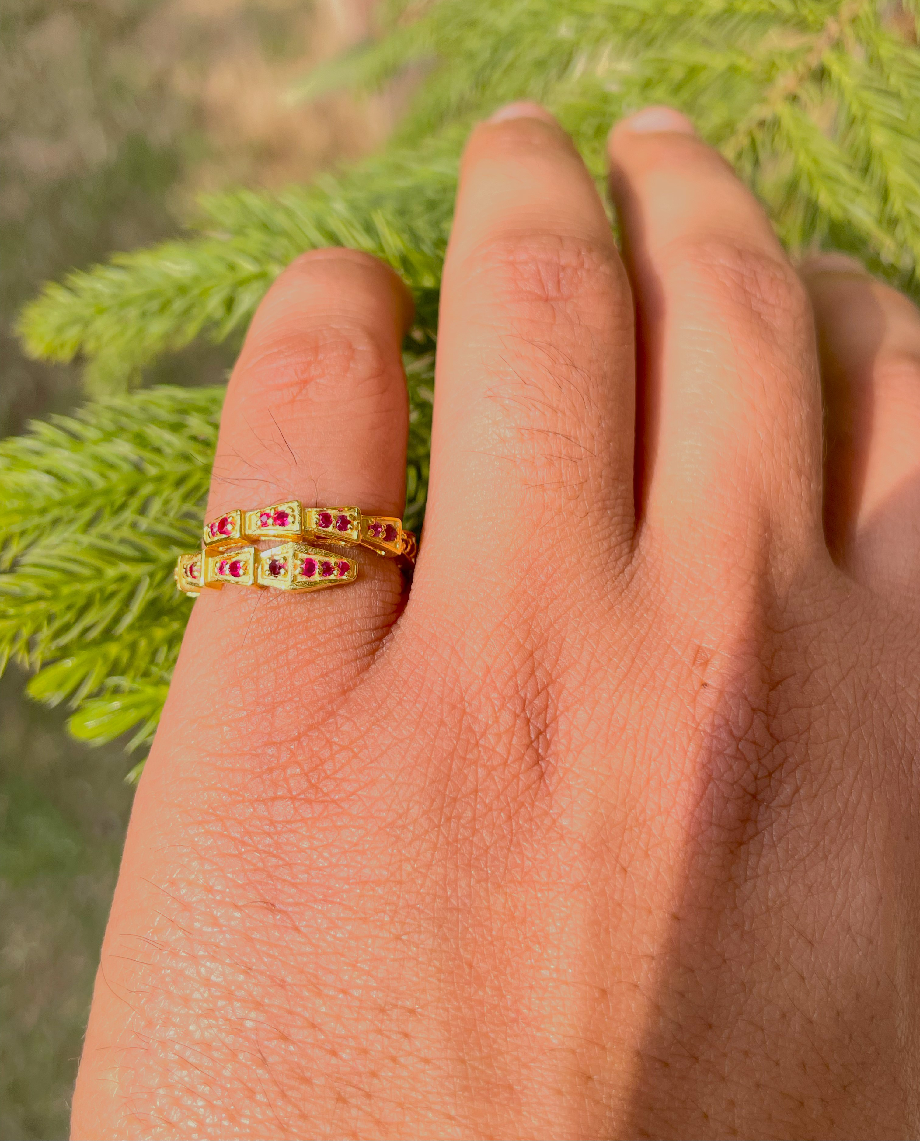 925シルバー/美しいドラゴンをテーマにした天然タイ産ルビーリング