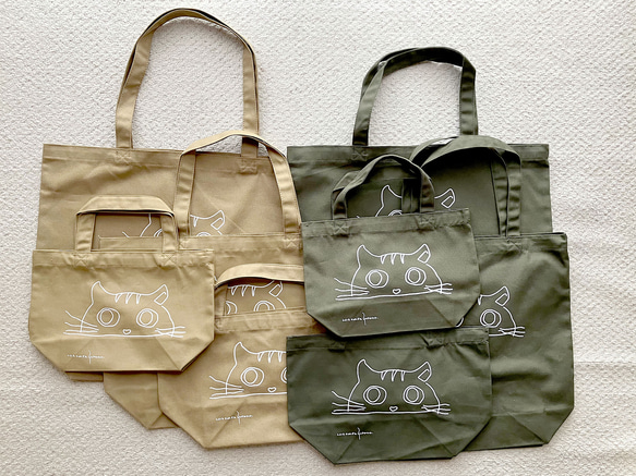 ねこ大好きなあなたへ　シンプル　トートバッグ　エコバッグ　にゃんこ　ナチュラル　ブラウン　グリーン 2枚目の画像