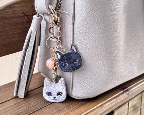 227a6409f6ec3066a81a30051b6131