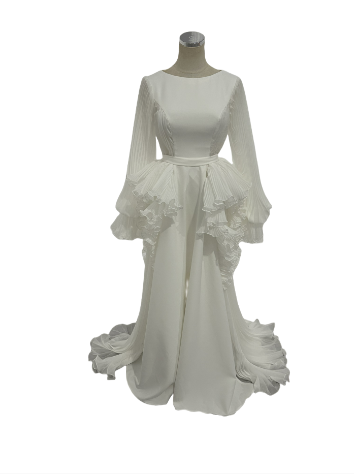 ウェディングドレス ロングスリーブ フリル袖 ふわふわ袖 クレープ生地 プリーツドレス ファスナー  デザイン感