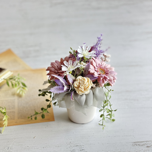 ガーベラ の ミニアレンジメント＊＊アーティフィシャルフラワー