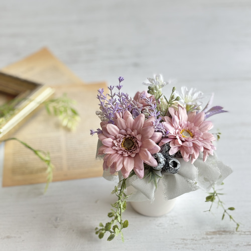 フラワーアレンジメント　ガーベラ ガーベラ の ミニアレンジメント＊＊アーティフィシャルフラワー