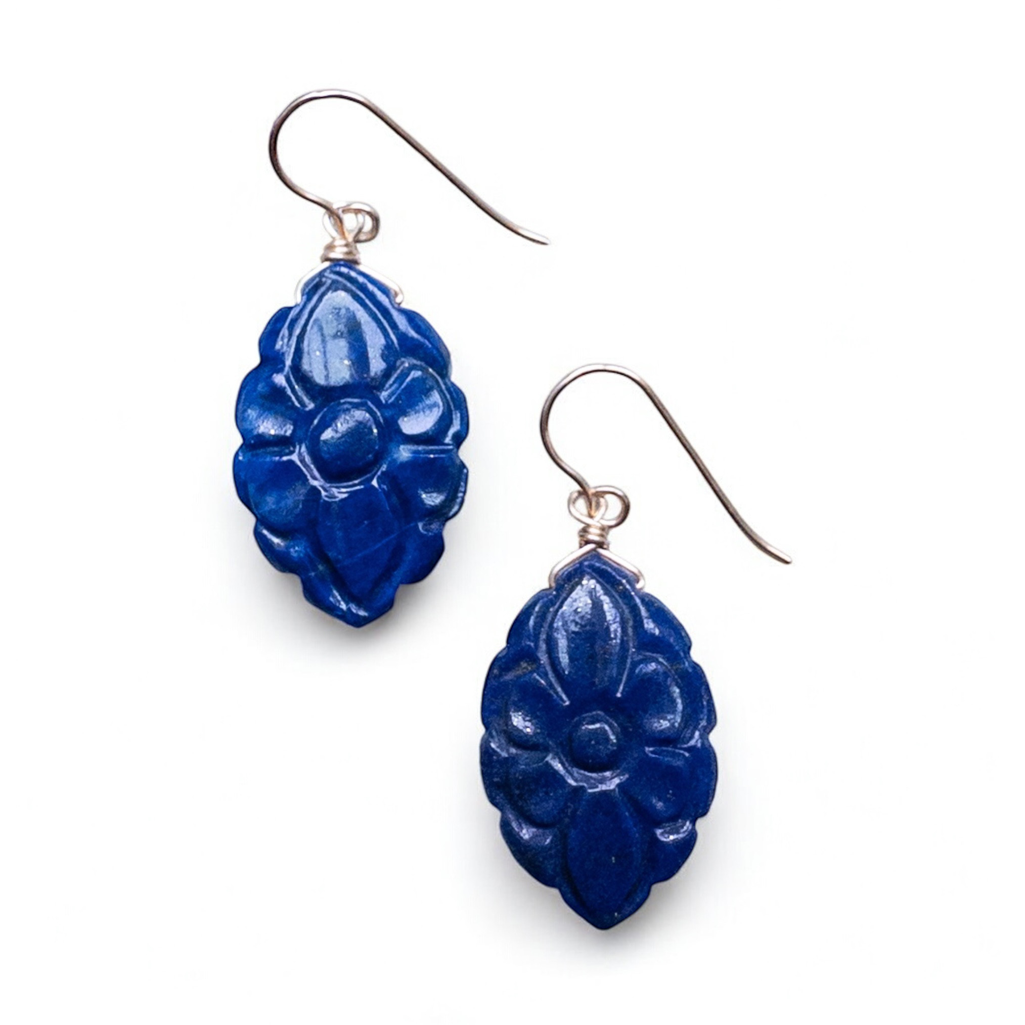 ラピスラズリのカービングピアス　14kgf