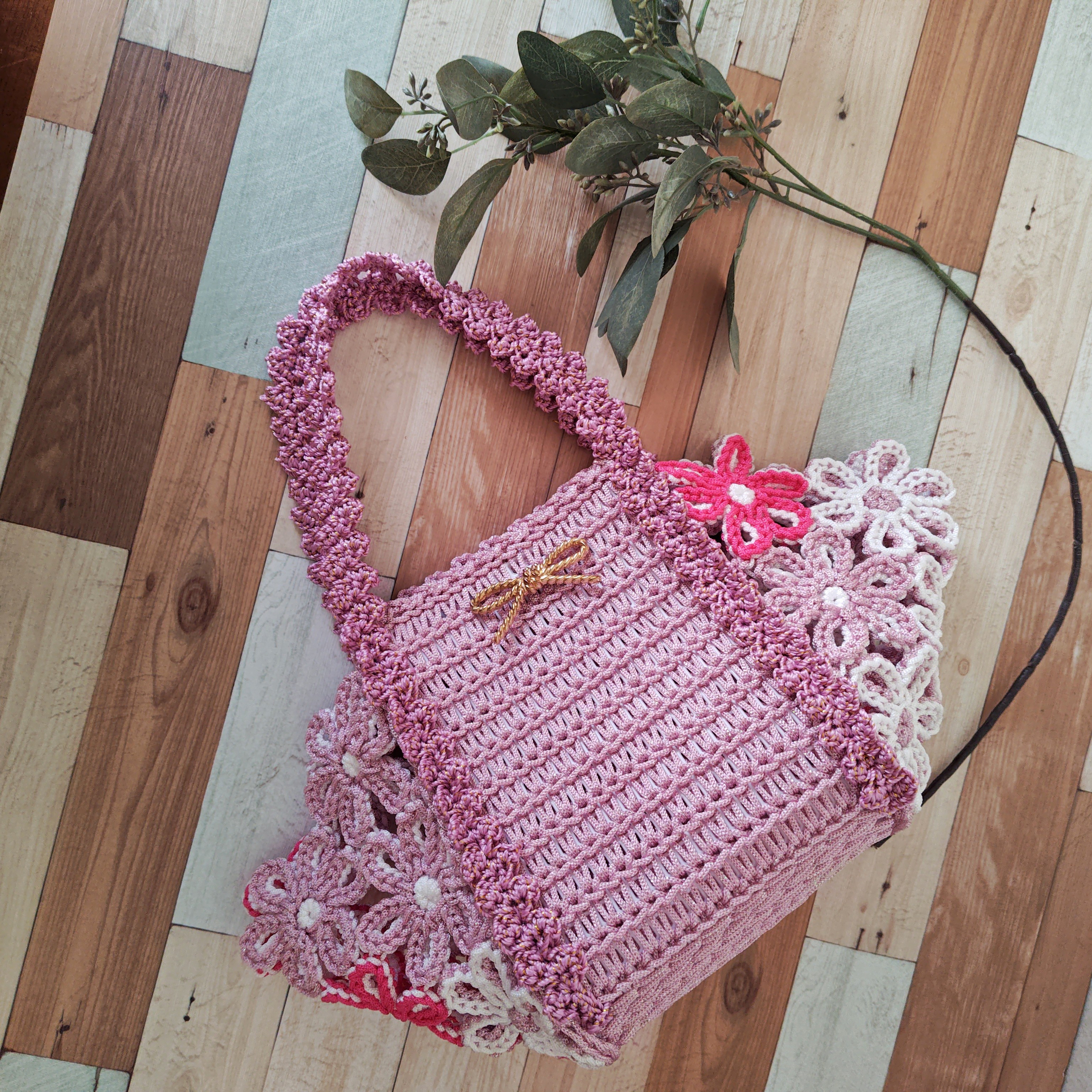 【送料無料 受注製作】暖かい季節にピッタリ。持ってるだけでウキウキするフラワーバッグ