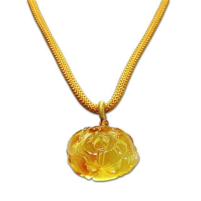 一点物貴重天然石アンバー琥珀花手彫り高級紐ネックレス107-082RYZa