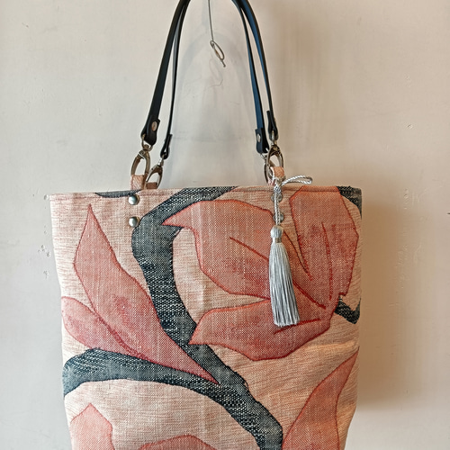 一点物】名古屋帯リメイクトートバッグ｜手縫い刺繍×本革持ち手 トート