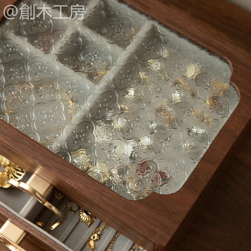 木製小物入れ 花模様・葉模様