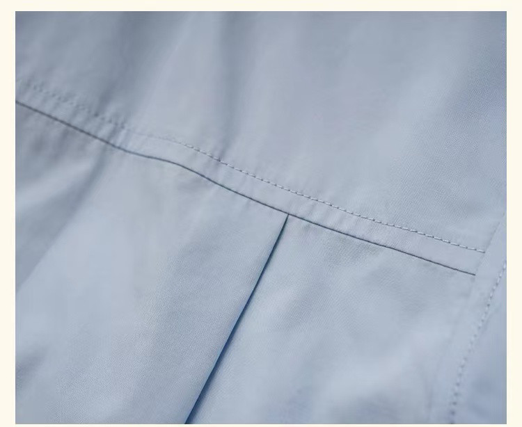 薄くて涼しい半袖シャツ　二色　シャツブラウス