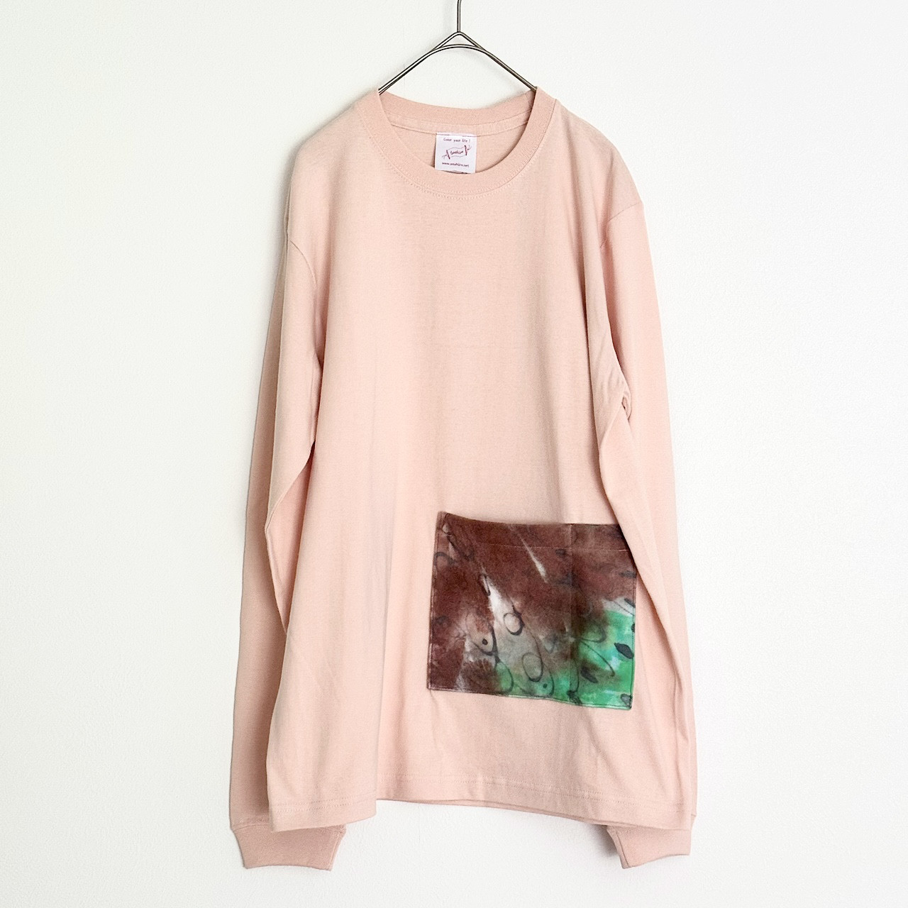 手染めコラージュの長袖Tシャツ / pink×pocket ユニセックスMサイズ