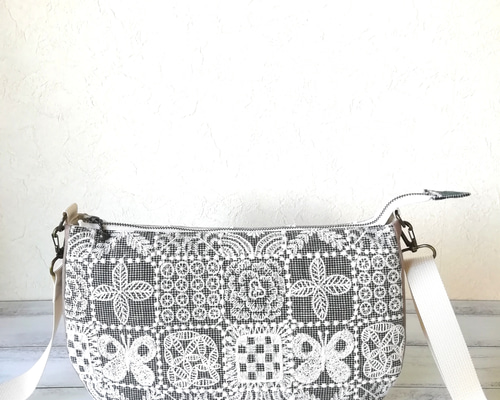 SALE☆ミナペルホネンforest tile,tambourineショルダーバッグ/beige