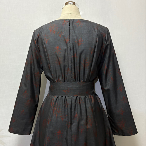 着物リメイク 大島紬ワンピース Aライン 2WAY 細見せライン プリンセス