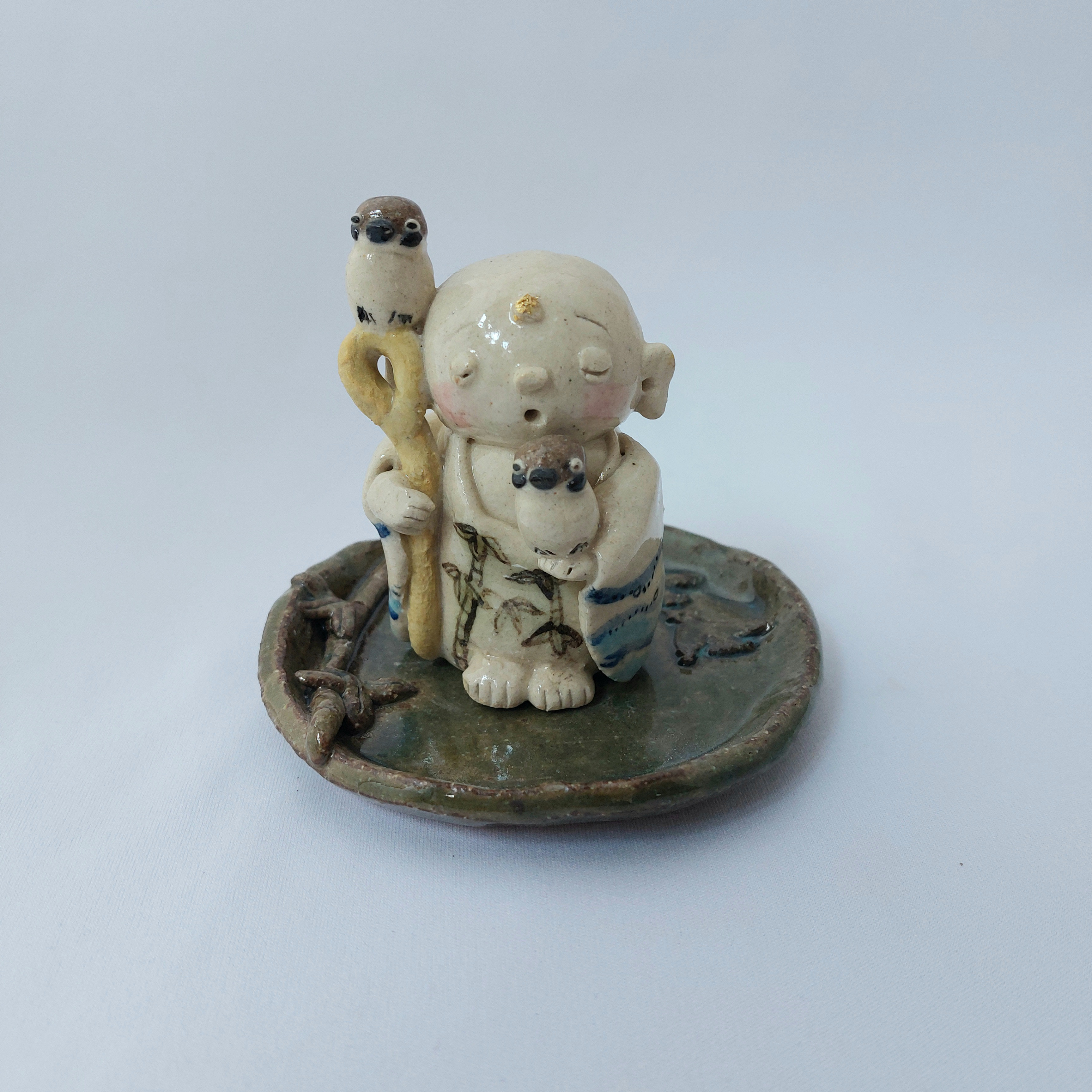 すずめのお地蔵さん(ほっこり)