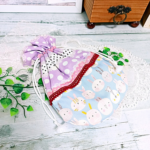 パッチワーク うさぎちゃん＆ドット生地 まん丸巾着♡ 5枚目の画像