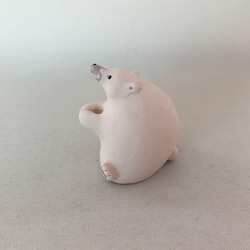 [受注制作] お花が持てちゃうシロクマさん（素焼きのシロクマ　置物） 7枚目の画像