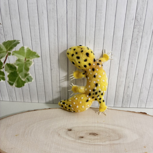 羊毛フェルト ヒョウモントカゲモドキ レオパ 手乗りミニサイズ 羊毛