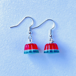 すいかゼリーのピアス　レジン　夏　プチギフト 3枚目の画像