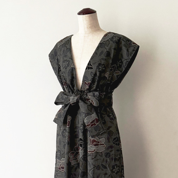 深Vネックゆったりマキシワンピース ~浴衣の代わりに~ 和柄 花