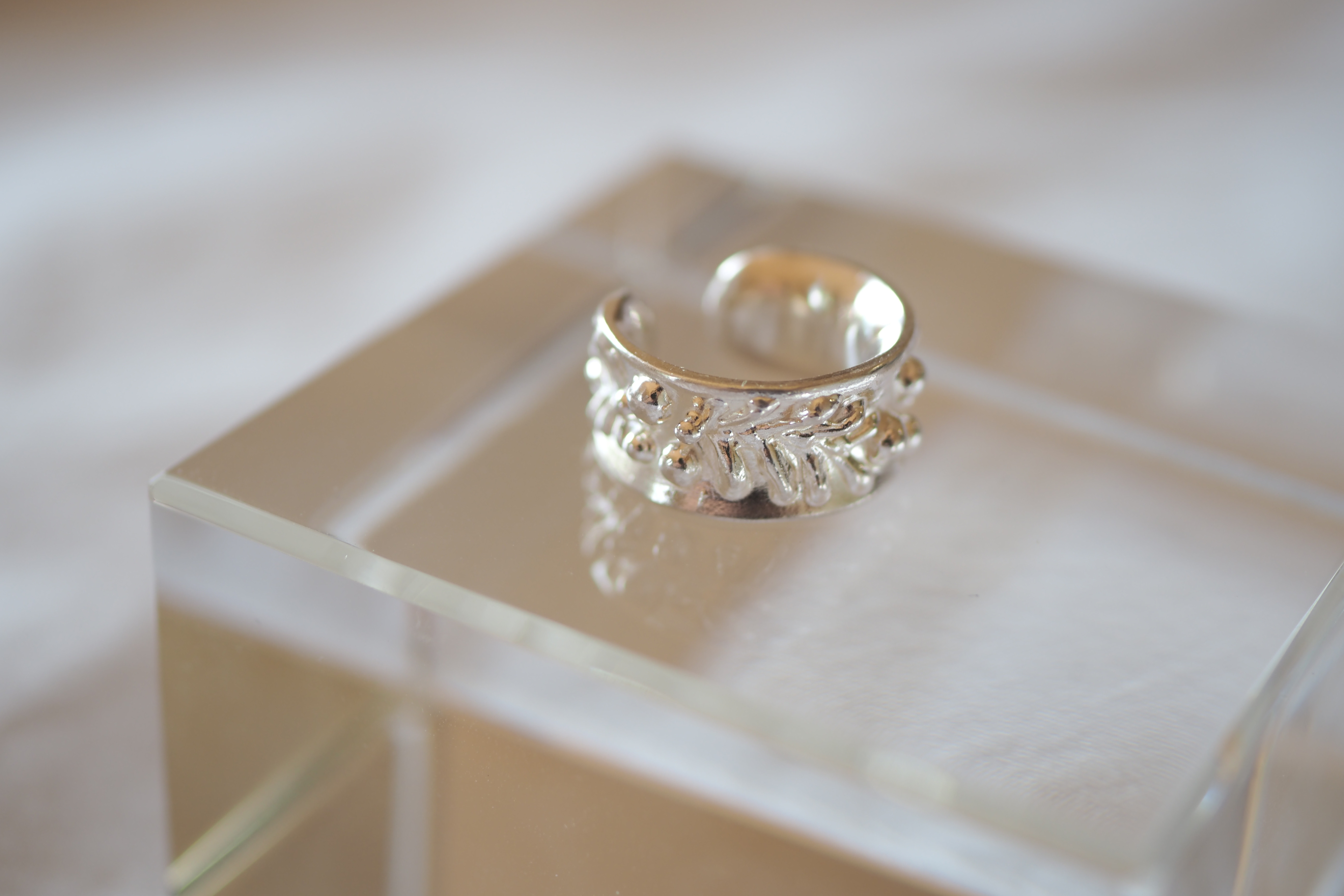 silver925　ミモザのイヤーカフ 6,083円