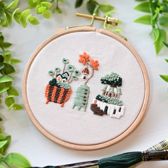 【新作】刺繍キット 緑の文明より「盆栽街植物」《空想街雑貨店》 1枚目の画像