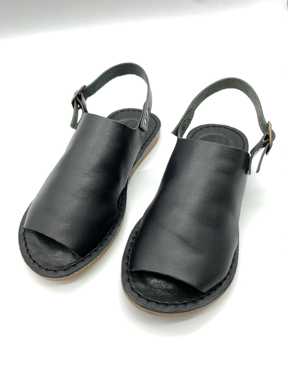 【grow naturally】ハンドメイド栃木レザーサンダル　ブラック 1枚目の画像