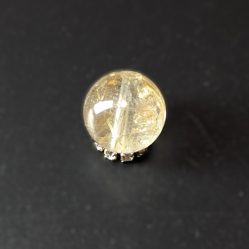 【鋭く柔らかいルチル】ゴールド タイチンルチル 10ミリ 粒売り 貫通穴あり 鋭く柔らかいルチル】ゴールド タイチンルチル 10ミリ 粒売り 貫通穴あり